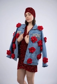 GEACĂ RED ROSES 