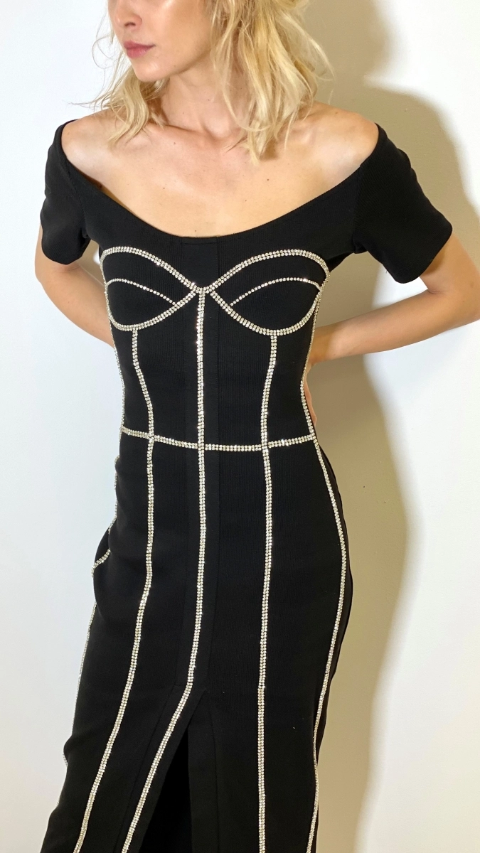 ROCHIE SILHOUETTE BLACK 1